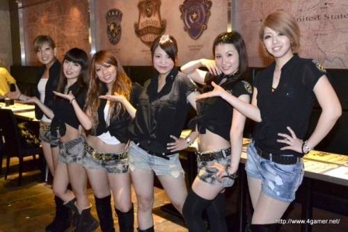 Pretty Japanese Girls in Sapporo's Red Light District